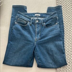 Good American Multi-Fit Skinny Jeans